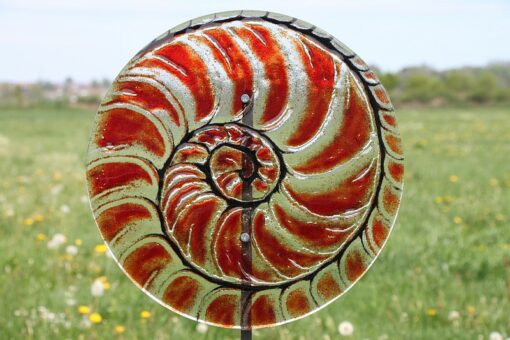 Gartenstele Glasstele rund Muschel rot 5